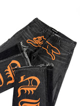 Load image into Gallery viewer, OE 136 FLARED DENIM