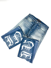 Load image into Gallery viewer, OE 126 FLARED DENIM