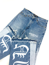 Load image into Gallery viewer, OE 112 FLARED DENIM