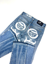 Load image into Gallery viewer, OE 109 FLARED DENIM