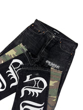 Load image into Gallery viewer, OE 135.FLARED DENIM
