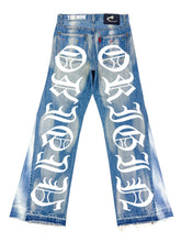 Load image into Gallery viewer, OE 113 FLARED DENIM