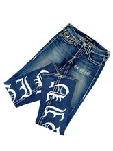 Load image into Gallery viewer, OE TRUE RELIGION 147