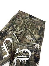 Load image into Gallery viewer, OE 122 FLARED DENIM