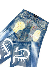 Load image into Gallery viewer, OE 113 FLARED DENIM