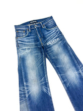 Load image into Gallery viewer, OE 115 FLARED DENIM