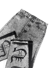 Load image into Gallery viewer, OE 141 FLARED DENIM