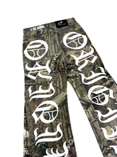 Load image into Gallery viewer, OE 122 FLARED DENIM