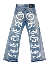 Load image into Gallery viewer, OE 123 FLARED DENIM