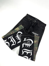 Load image into Gallery viewer, OE 135.FLARED DENIM