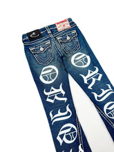 Load image into Gallery viewer, OE TRUE RELIGION 147