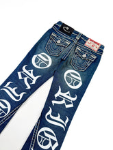 Load image into Gallery viewer, OE TRUE RELIGION 147